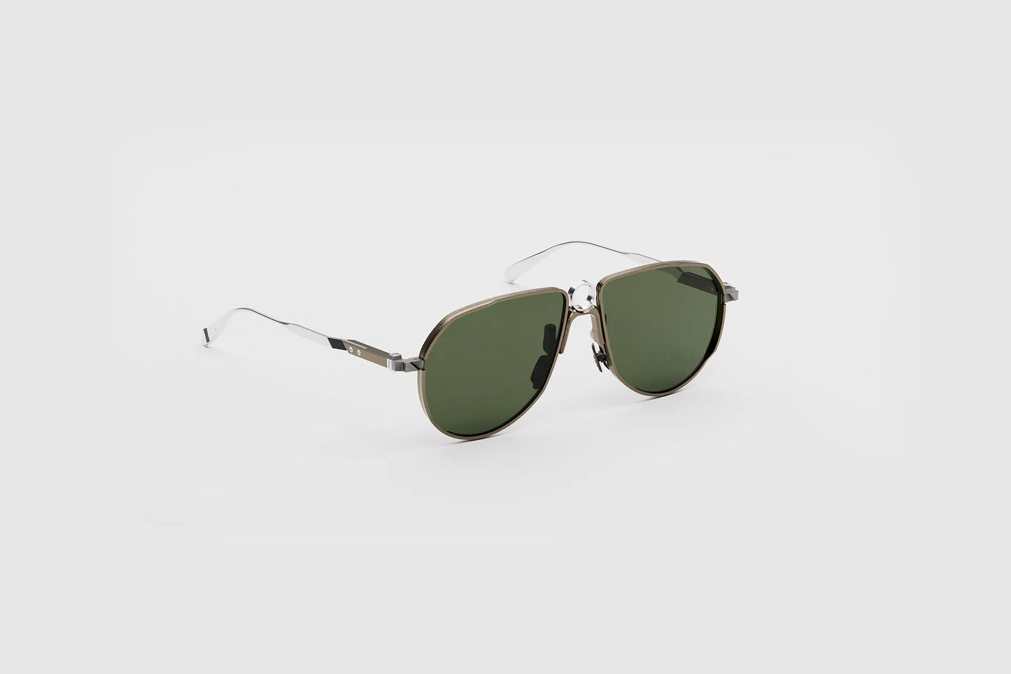 APEX 09 Antique Gun/Silver Green Lenses