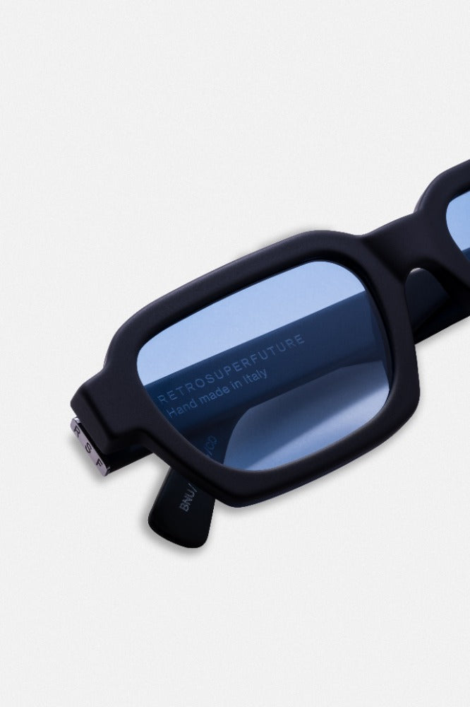 Caro Black Matte/Blue