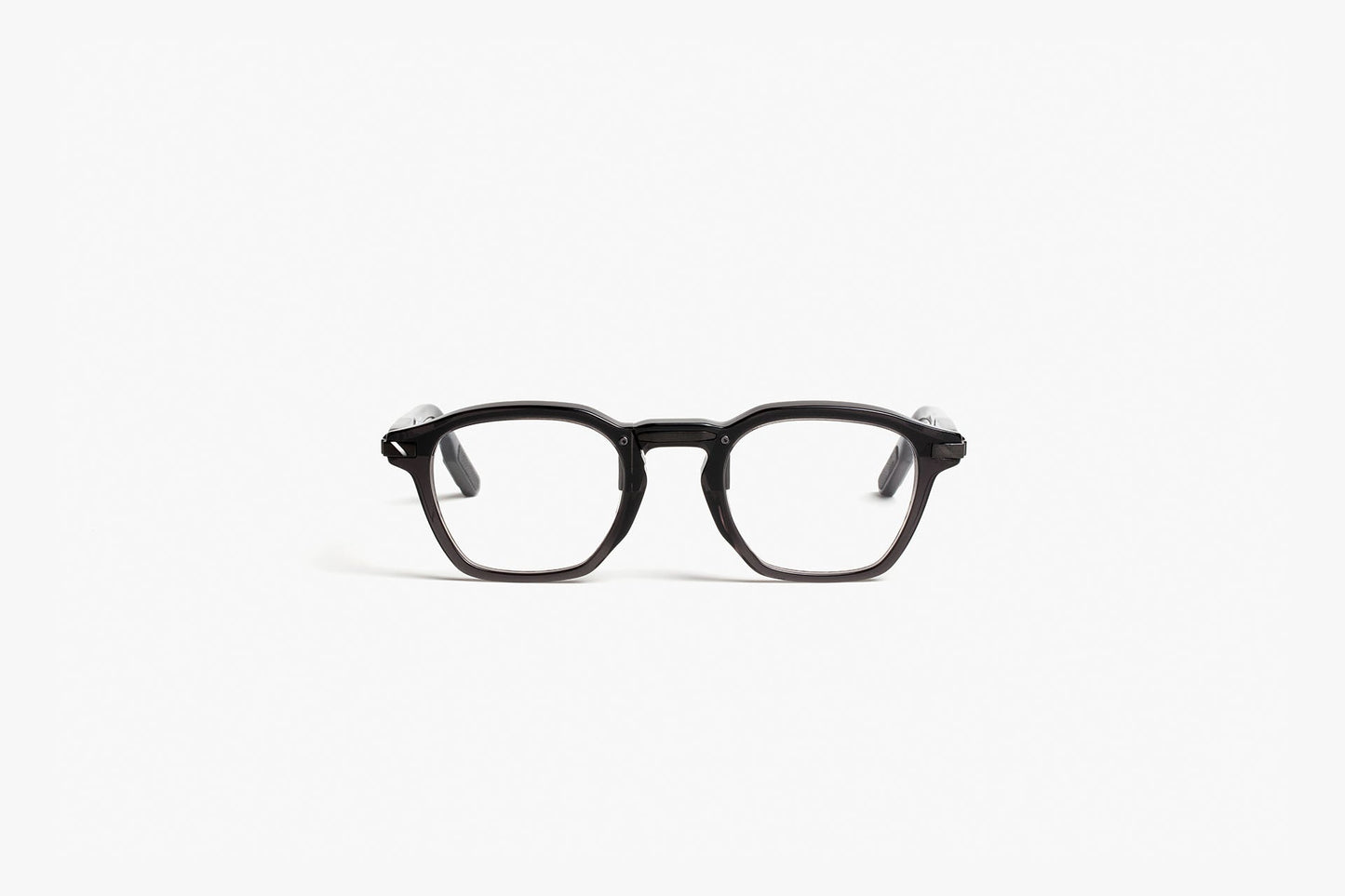 AC04 Black with Demo Lenses