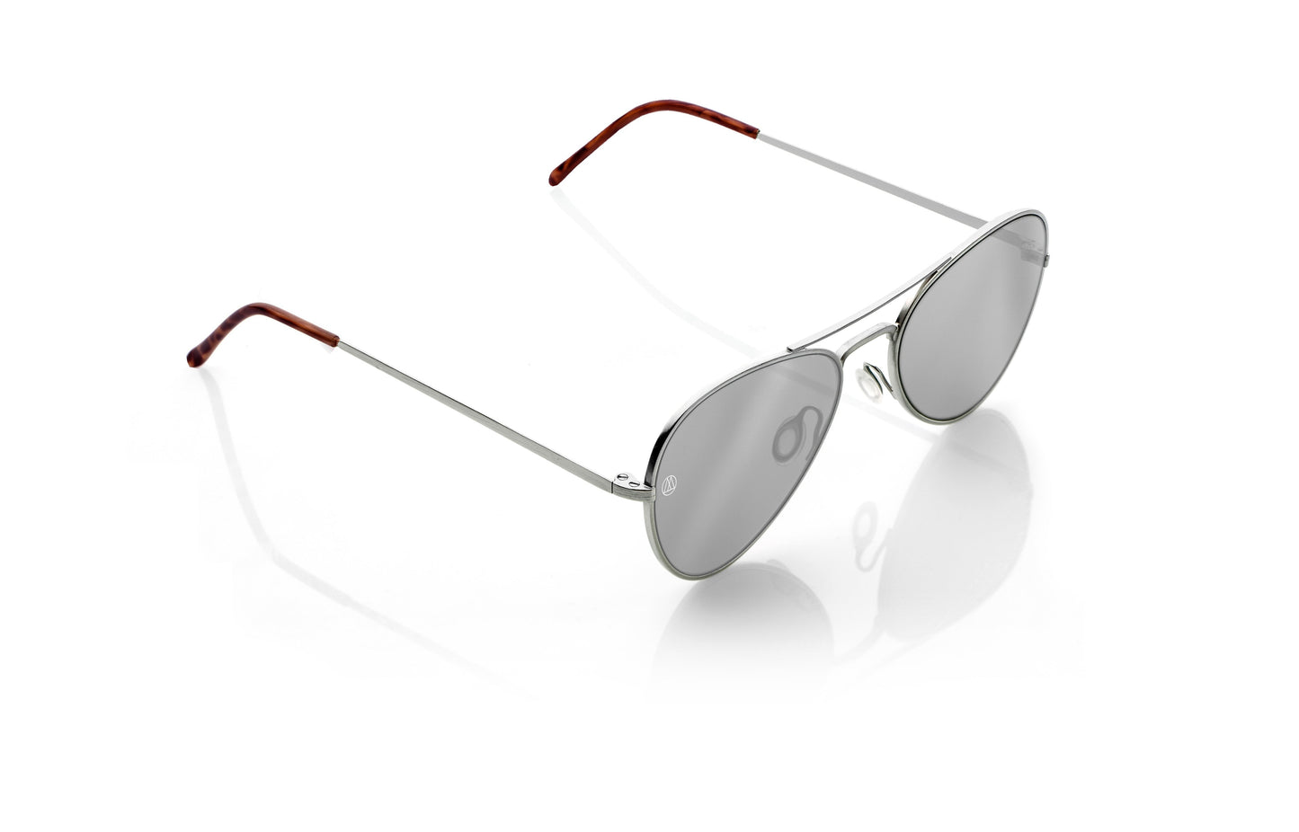 YST  8M3/SRS (Silver Shiny)