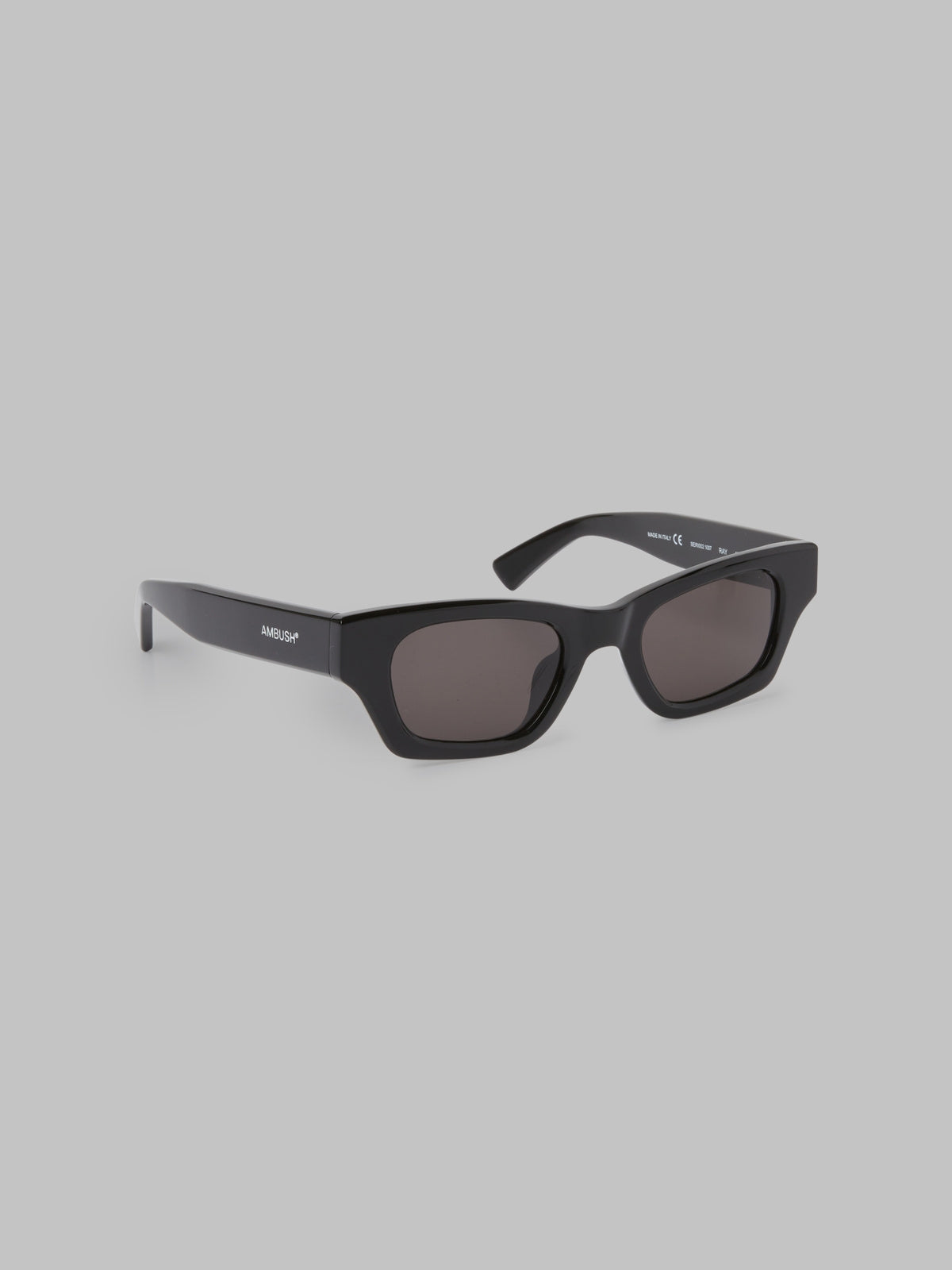 Ray  Black Dark Grey