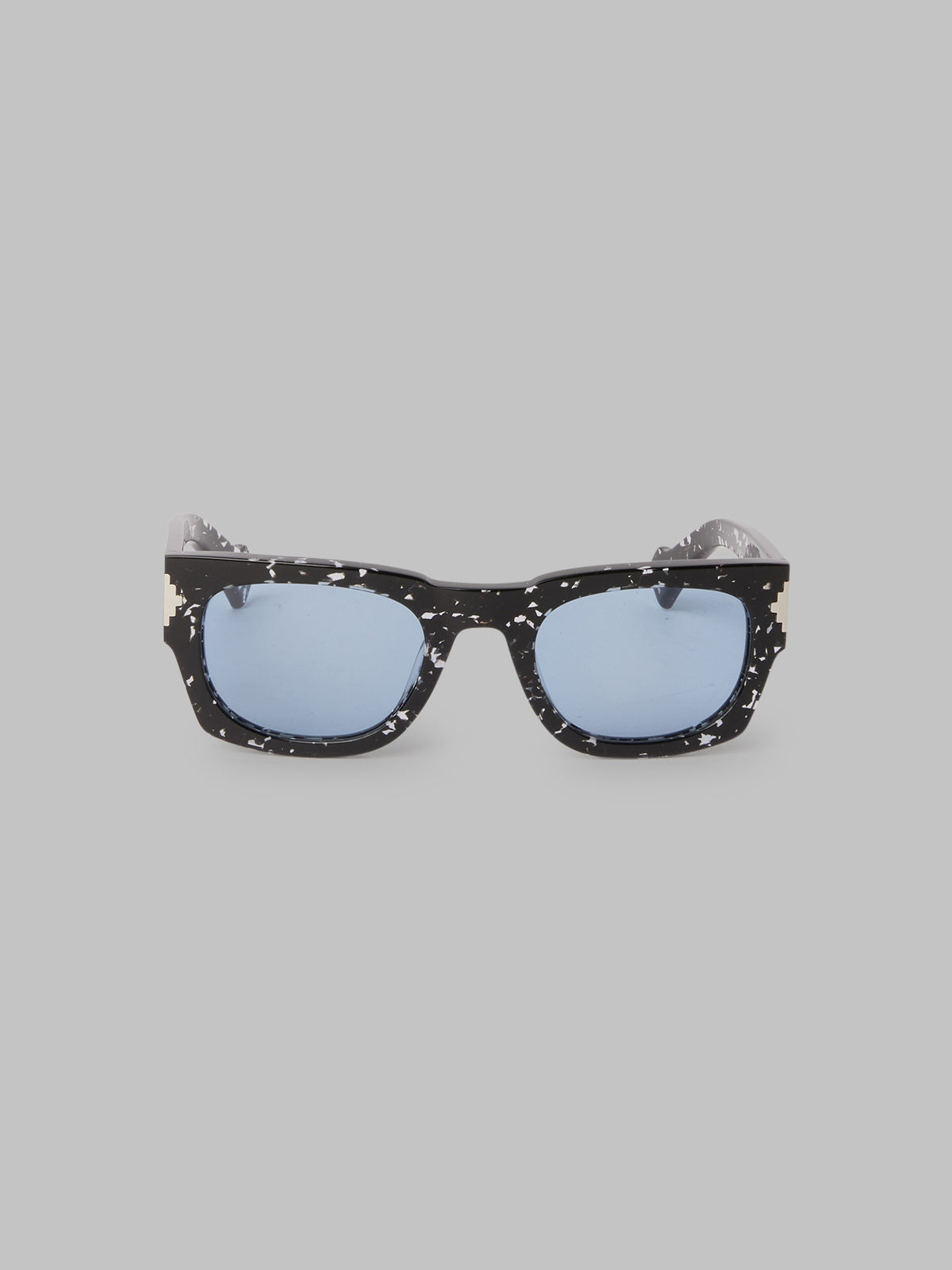 Calafate  Black Havana Blue