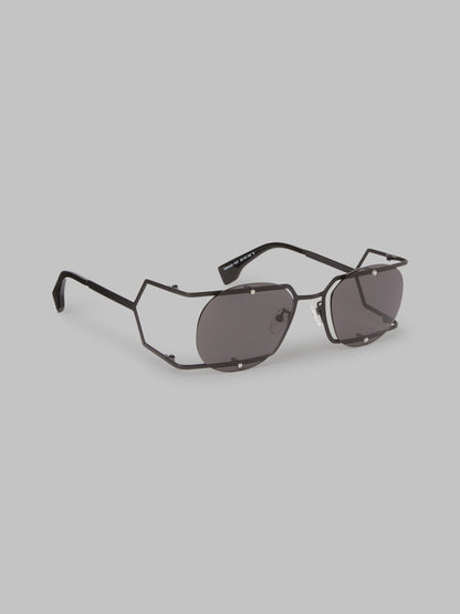 Mutisia  Black Dark Grey