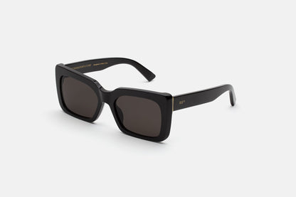 Senta Black