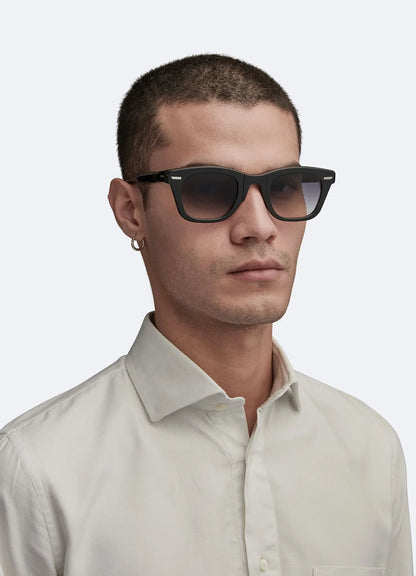 Hephaestus Silver Black Grey