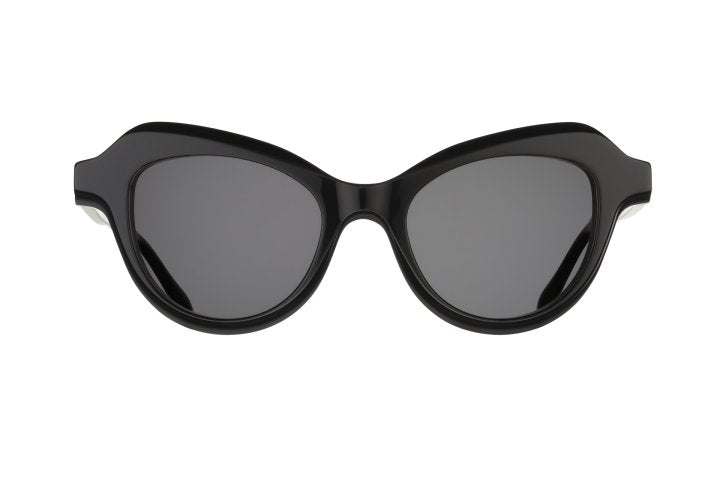 Displacement Geometry Β