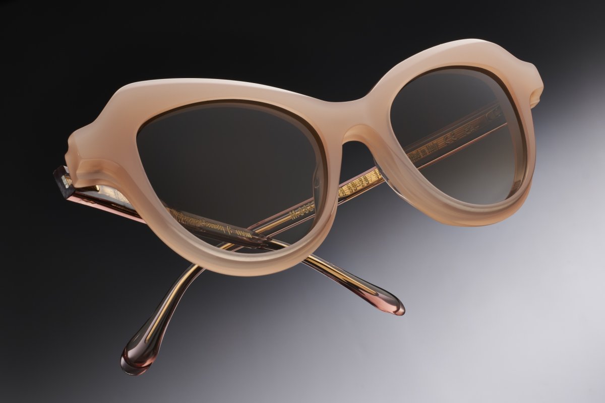 DISPLACEMENT GEOMETRY Β OPTICO