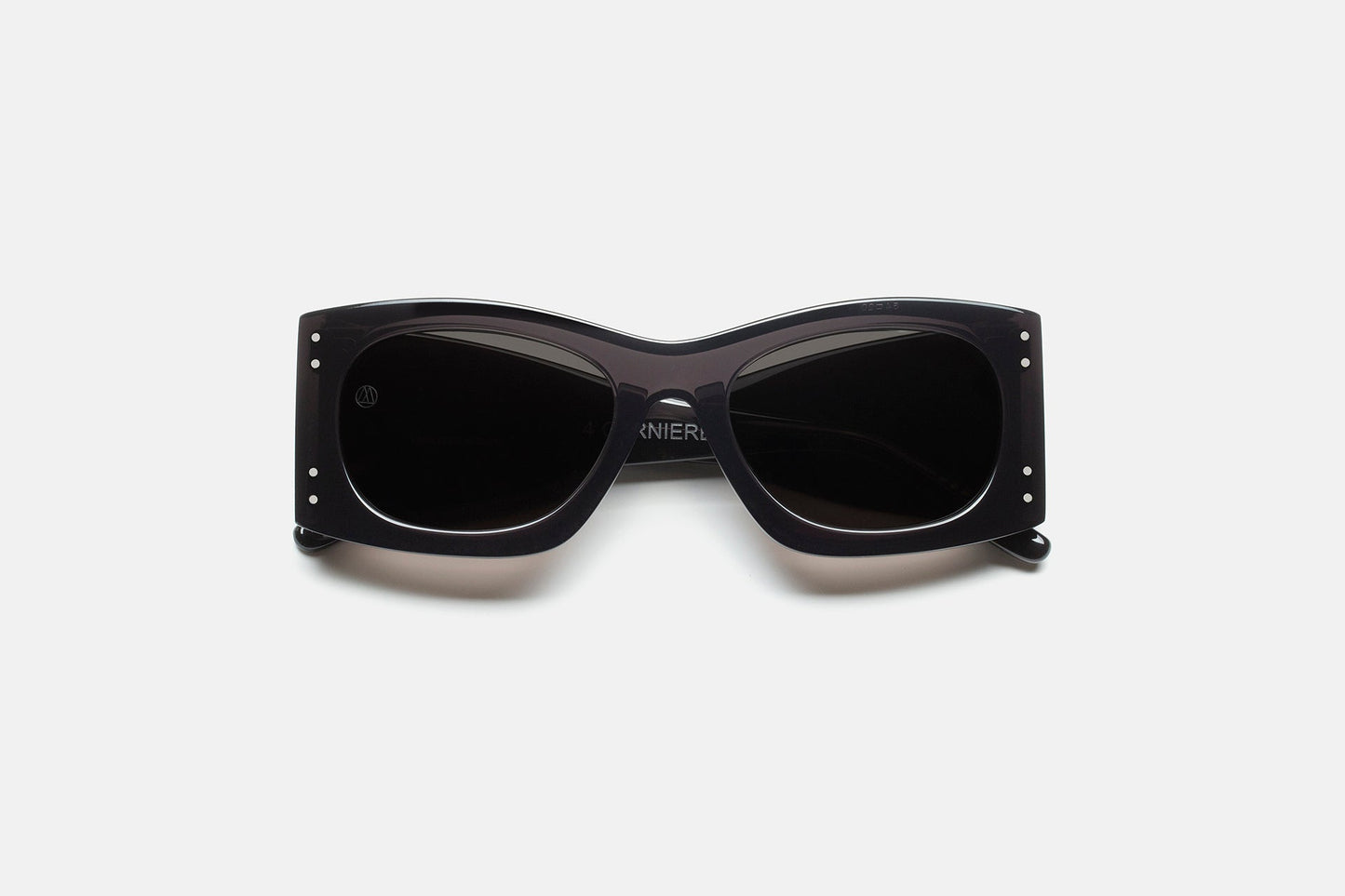 4 Cerniere Black Tie